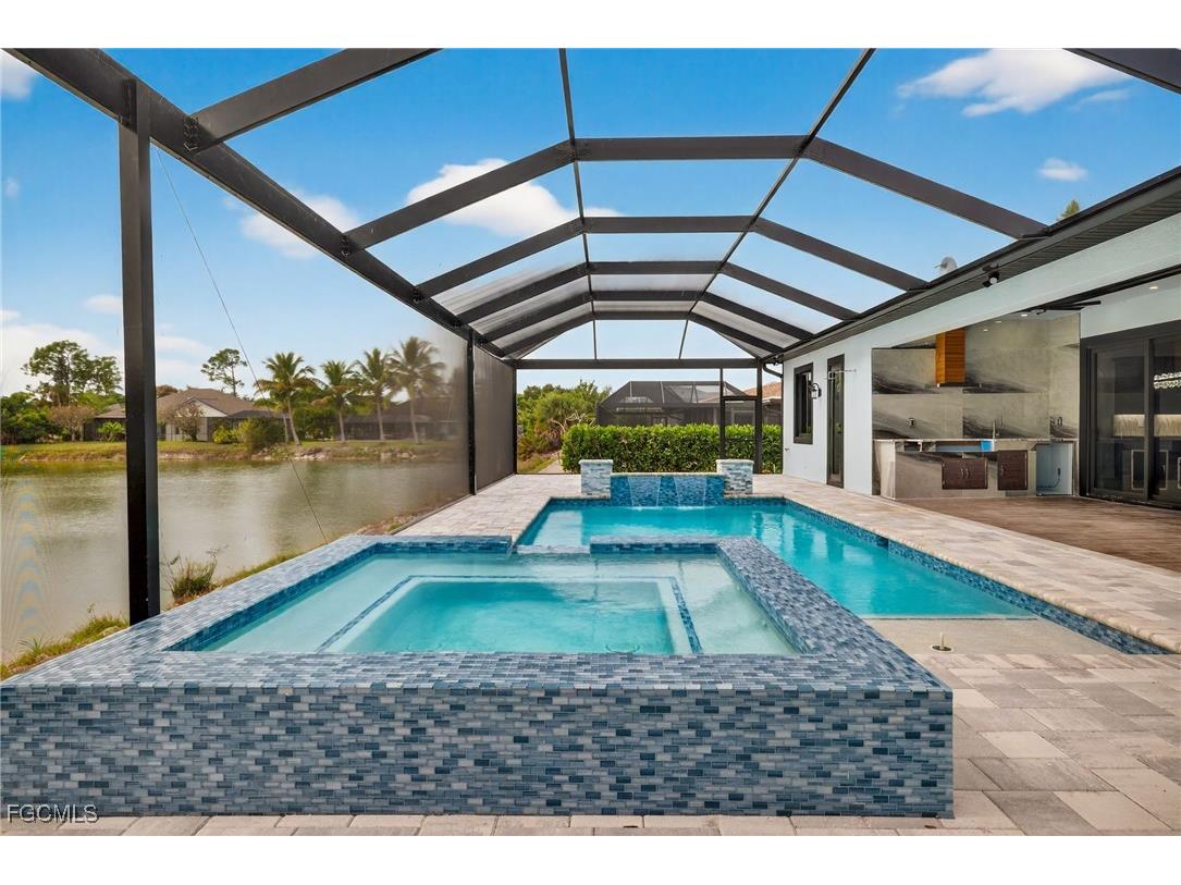 10318 St Patrick Lane Bonita Springs FL 34135 2026001981 image4
