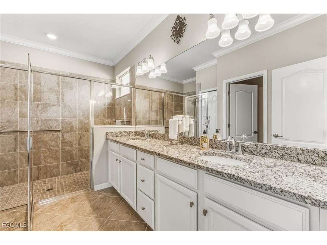 10319 Fontanella Drive Fort Myers FL 33913 2025019006 image17