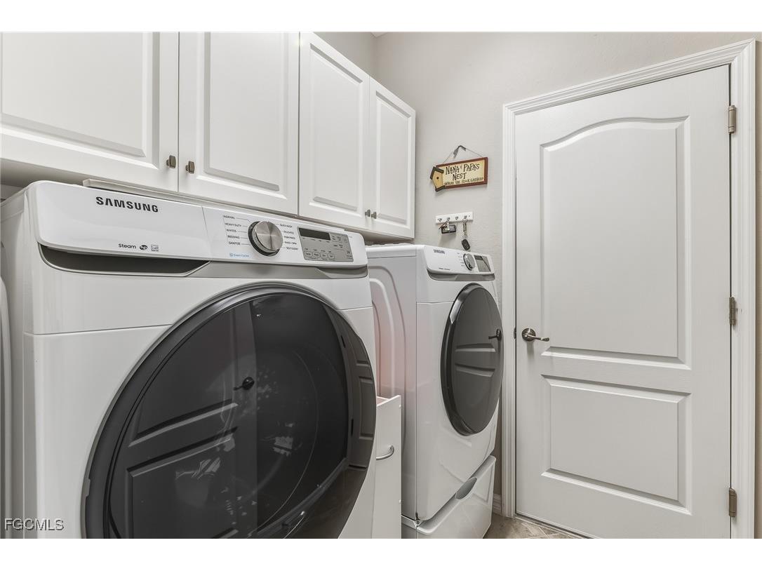 10319 Fontanella Drive Fort Myers FL 33913 2025019006 image23