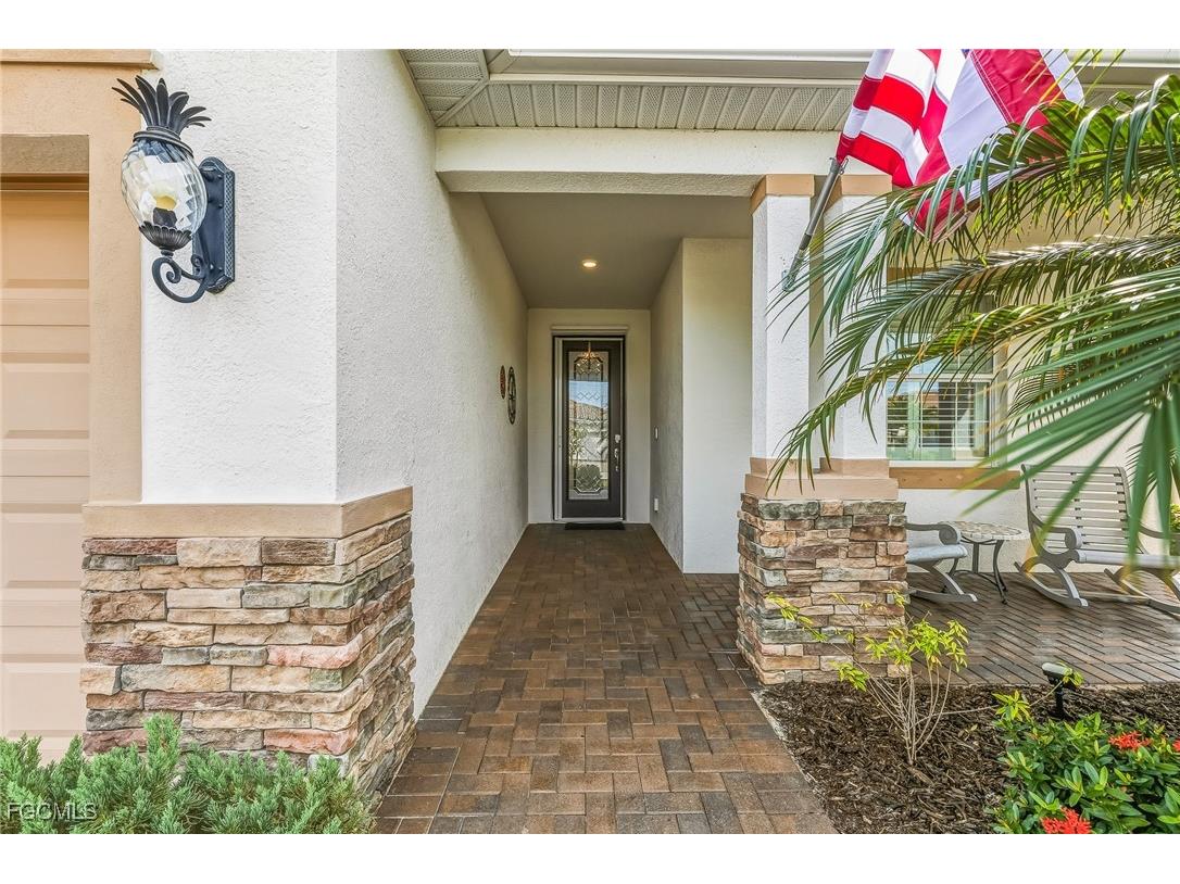 10319 Fontanella Drive Fort Myers FL 33913 2025019006 image3