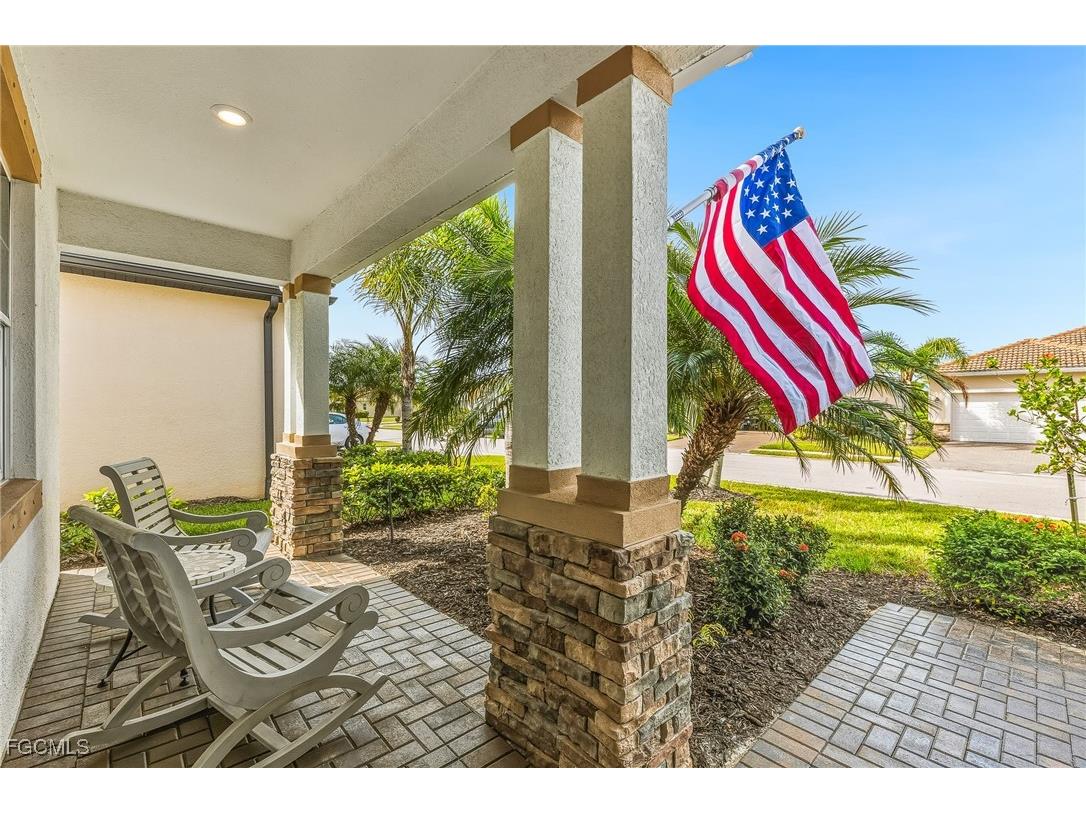 10319 Fontanella Drive Fort Myers FL 33913 2025019006 image4