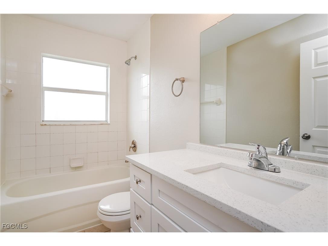 1032 Halby Avenue S Lehigh Acres FL 33974 2025013559 image13