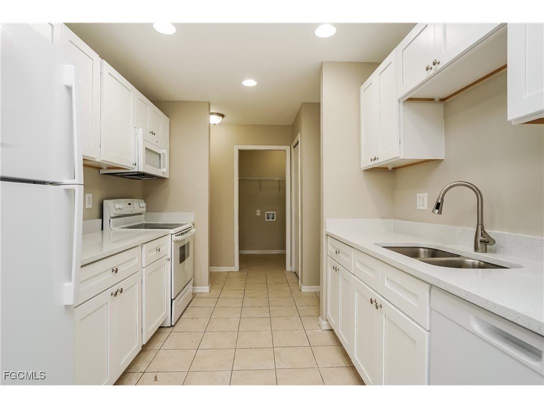 1032 Halby Avenue S Lehigh Acres FL 33974 2025013559 image6