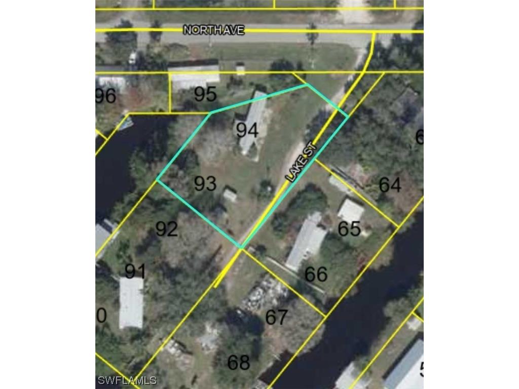 1032 Lake Street Moore Haven FL 33471 223044841 image1