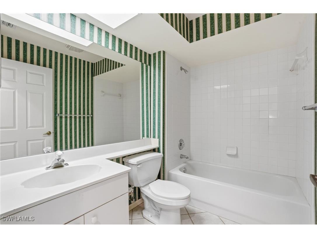 1032 Manor Lake Drive #D204 Naples FL 34110 225083643 image15