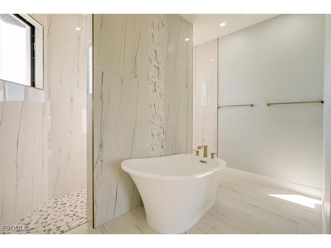 1032 NW 36th Place Cape Coral FL 33993 2026004884 image21