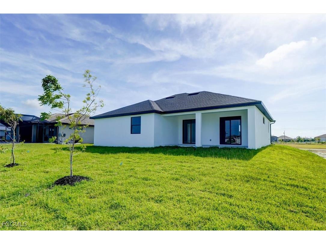 1032 NW 36th Place Cape Coral FL 33993 2026004884 image35