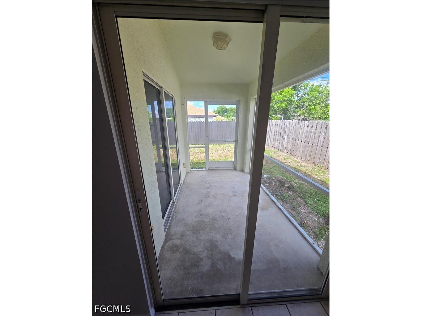 1032 SE 11th Street #1 Cape Coral FL 33990 2026026024 image3