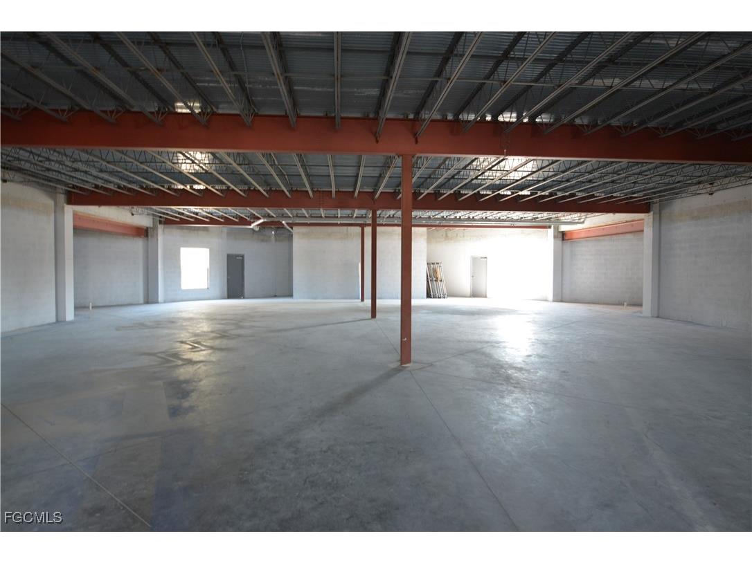 1032 Tamiami Trail #6 Port Charlotte FL 33953 2025005804 image11