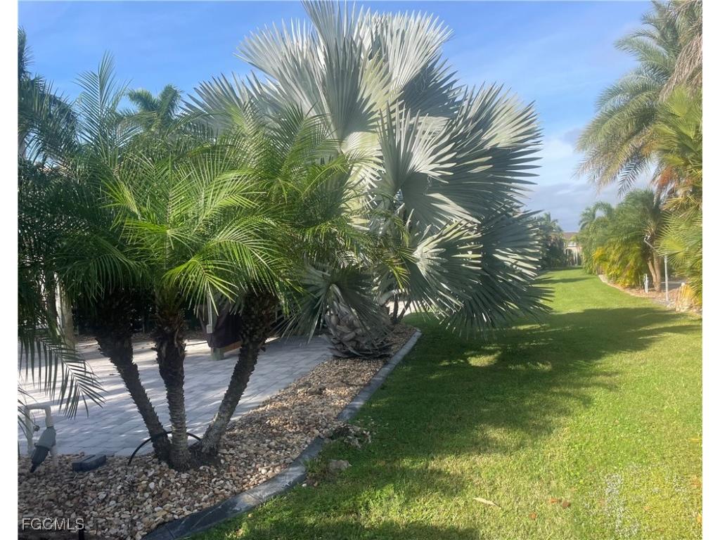 10323 Fire Flag Trail Fort Myers FL 33905 2025019512 image10