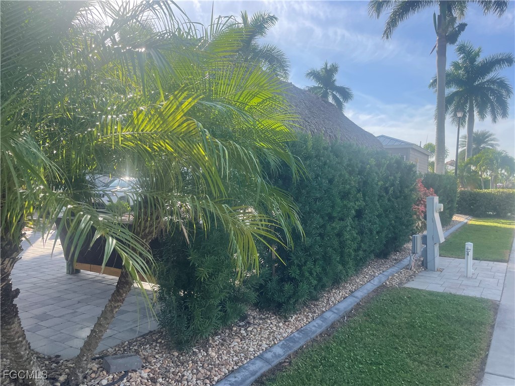 10323 Fire Flag Trail Fort Myers FL 33905 2025019512 image14