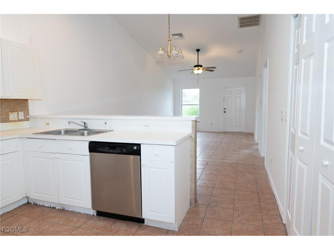 1033 Abrams Boulevard Lehigh Acres FL 33971 2025009462 image31