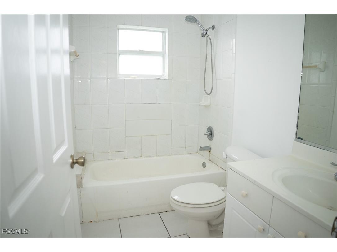 1033 Abrams Boulevard Lehigh Acres FL 33971 2025009462 image32