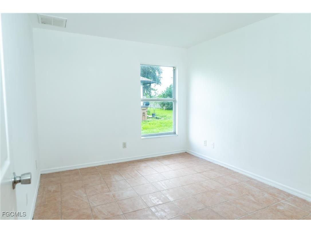 1033 Abrams Boulevard Lehigh Acres FL 33971 2025009462 image36