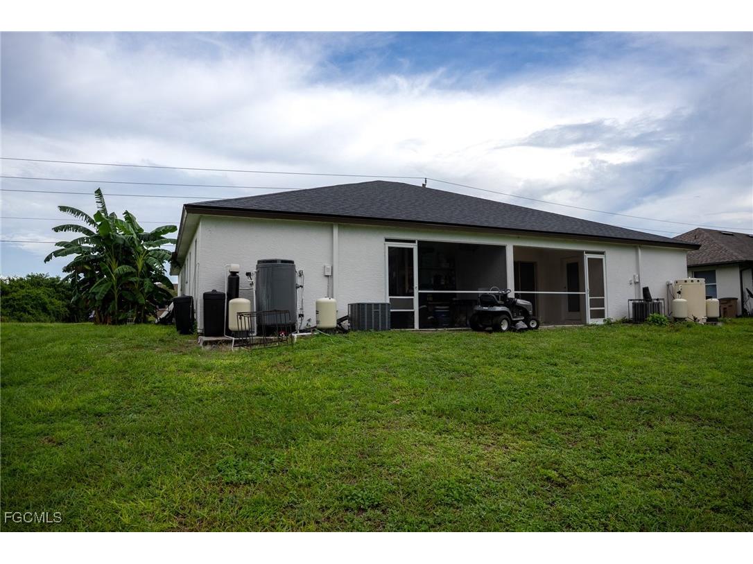 1033 Abrams Boulevard Lehigh Acres FL 33971 2025009462 image5