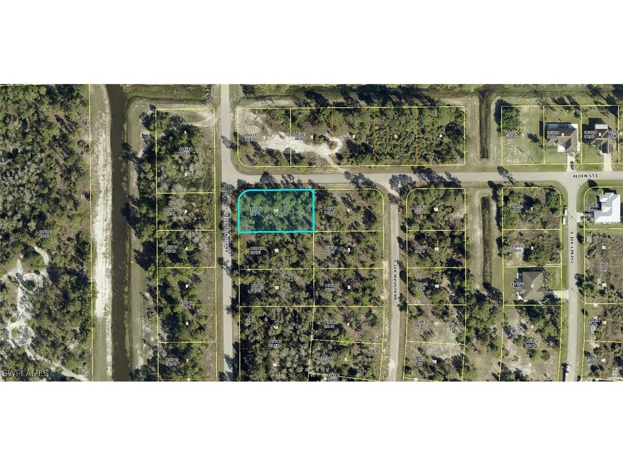 1033 Anaconda Avenue S Lehigh Acres FL 33974 225040519 image1