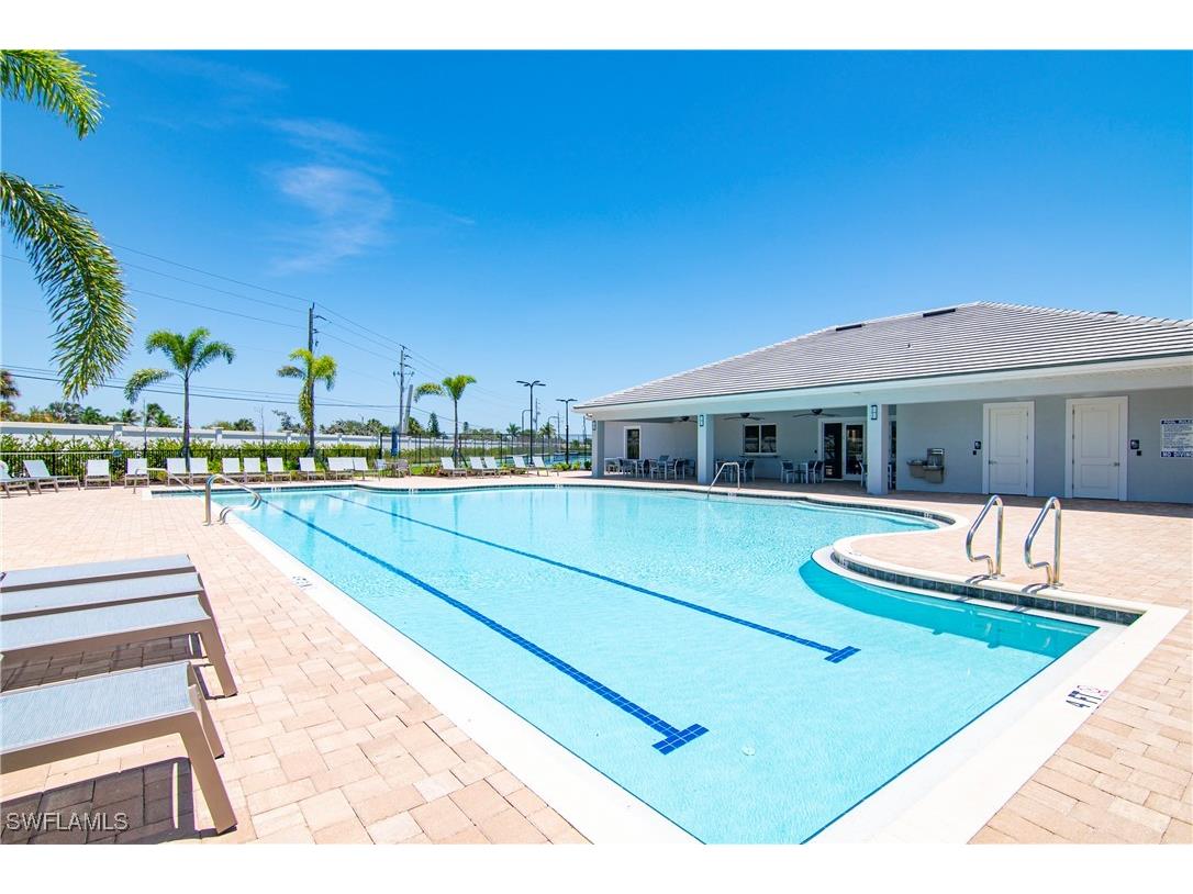 1033 Tranquil Brook Drive Naples FL 34114 225070540 image1