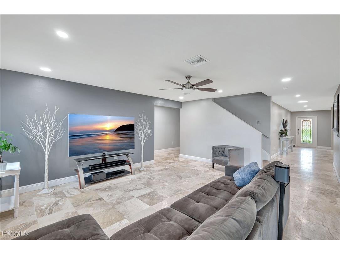 10337 Canal Brook Lane Lehigh Acres FL 33936 2025015003 image4