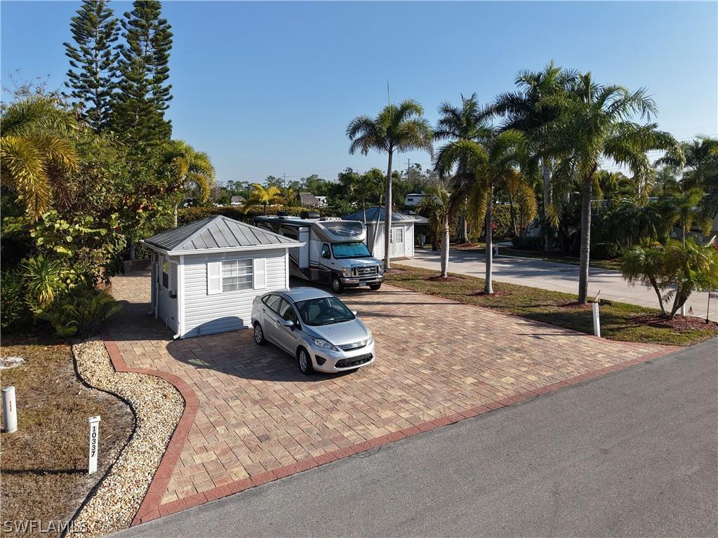 10337 Nightwood Dr. Fort Myers FL 33905 226007332 image2