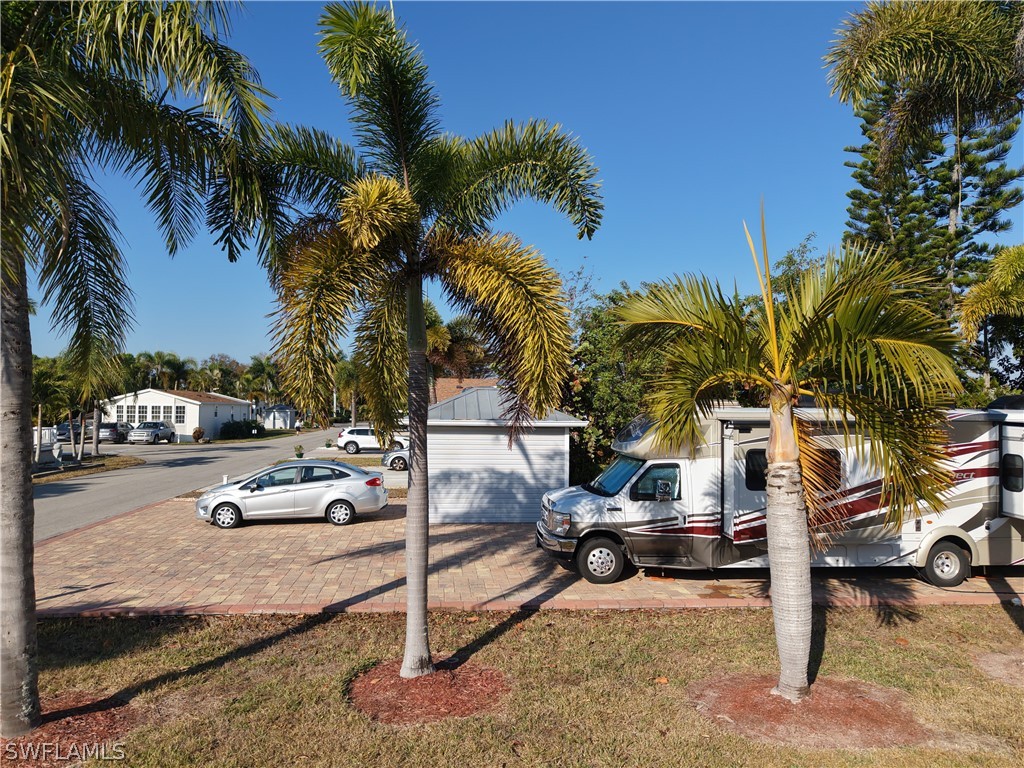 10337 Nightwood Dr. Fort Myers FL 33905 226007332 image31