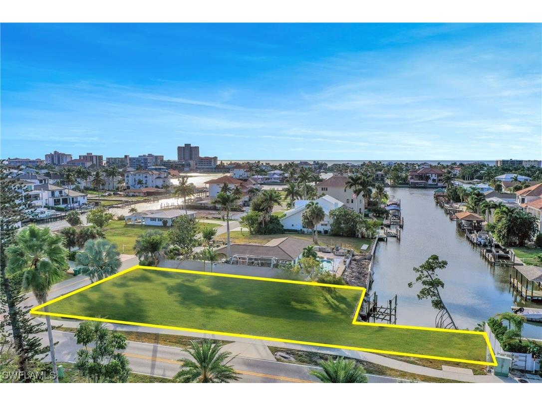 10337 Vanderbilt Drive Naples FL 34108 223083323 image1