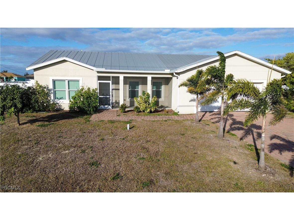1034 Andalusia Boulevard Cape Coral FL 33909 2026005236 image1