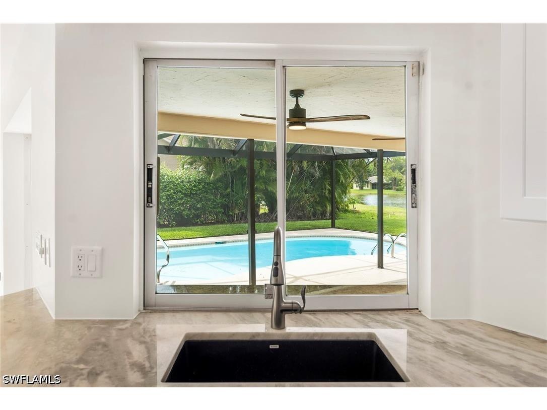 10340 Regent Circle Naples FL 34109 226017426 image14