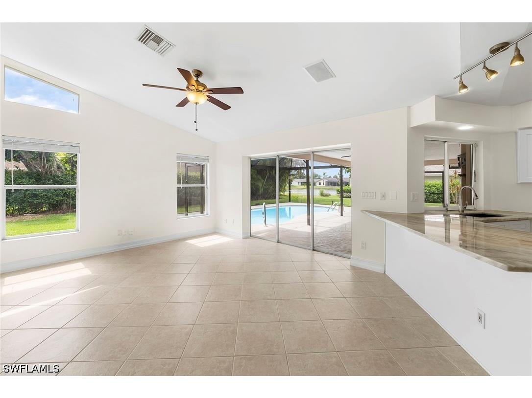 10340 Regent Circle Naples FL 34109 226017426 image15