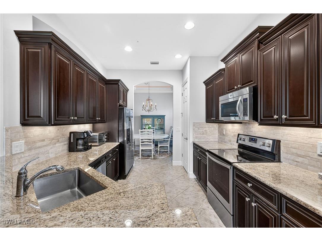 10341 Glastonbury Circle #201 Fort Myers FL 33913 226002379 image10