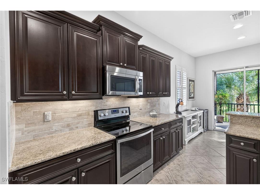 10341 Glastonbury Circle #201 Fort Myers FL 33913 226002379 image8