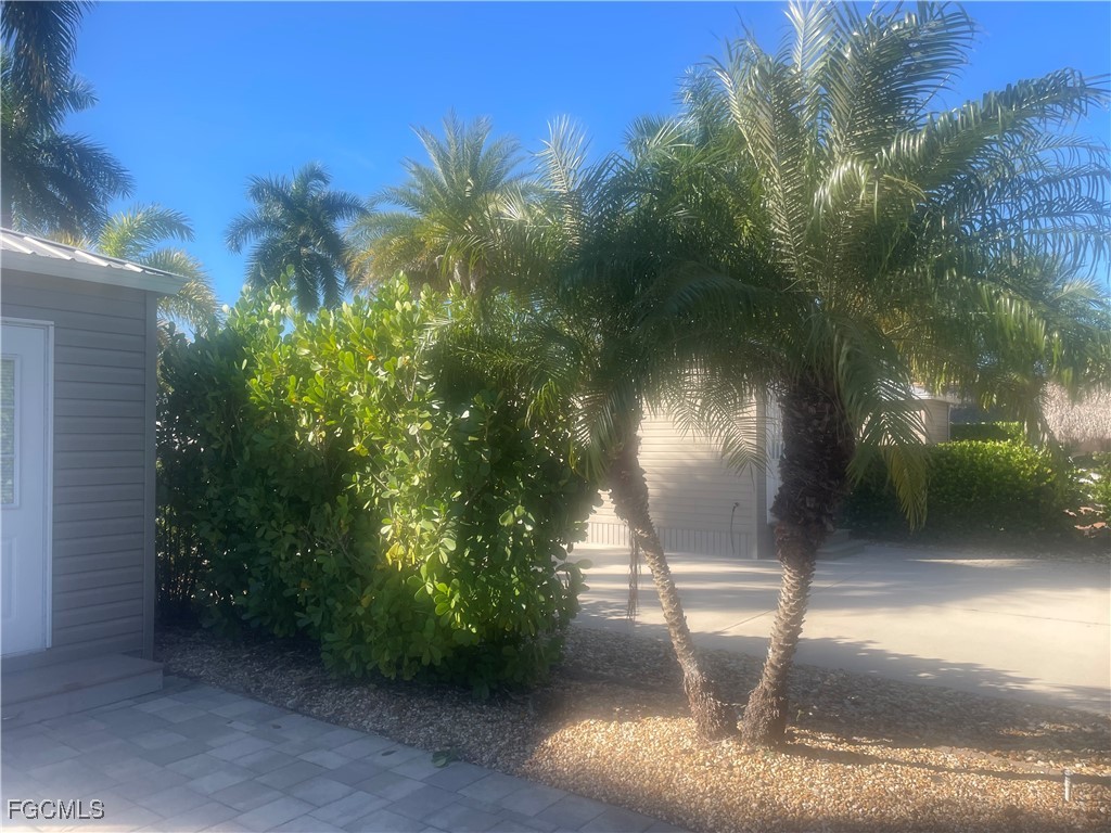 10347 Prairie Iris Trail Fort Myers FL 33905 2025020525 image15