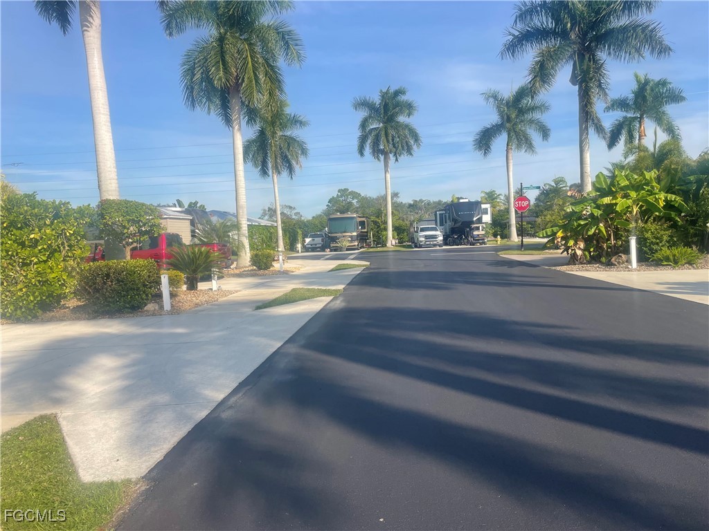 10347 Prairie Iris Trail Fort Myers FL 33905 2025020525 image25