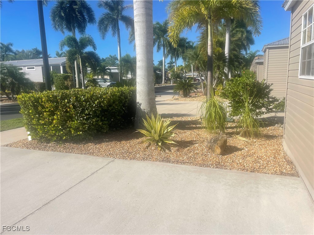10347 Prairie Iris Trail Fort Myers FL 33905 2025020525 image3