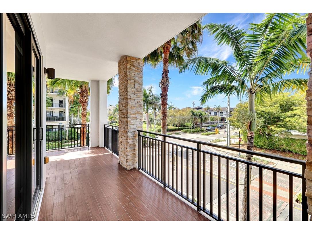 1035 3rd Avenue S #201 Naples FL 34102 226011005 image27