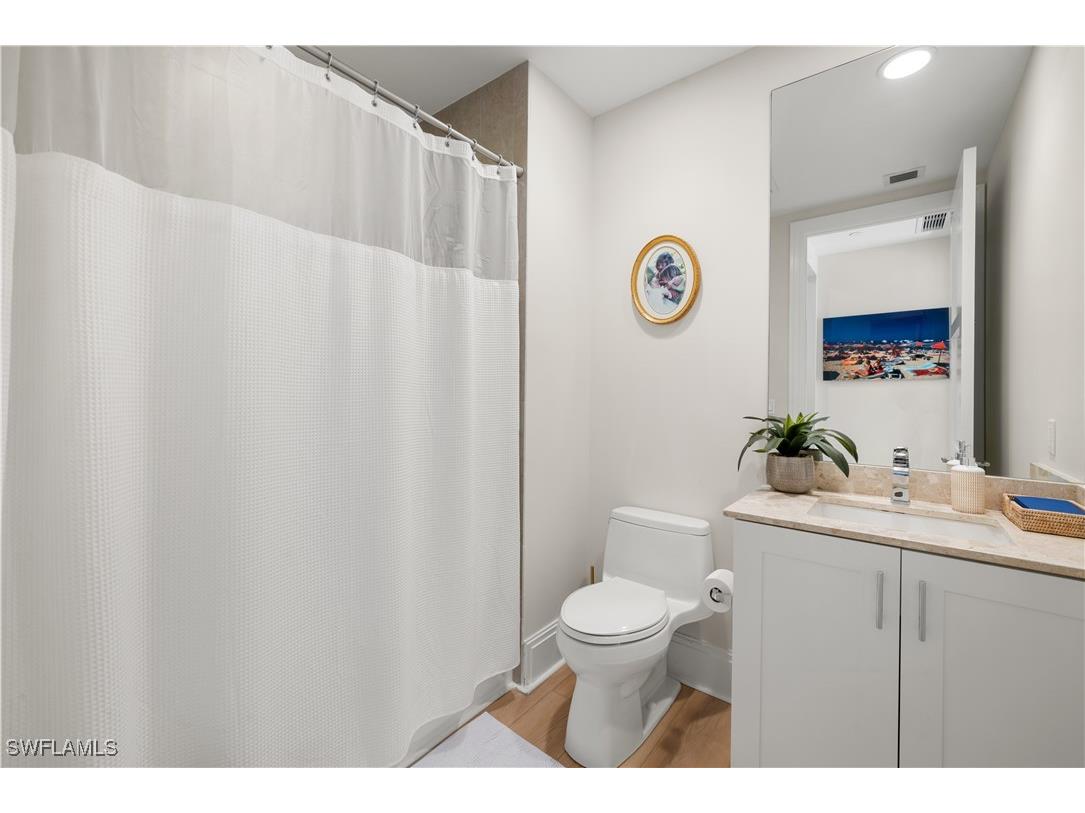 1035 3rd Avenue S #203 Naples FL 34102 226000948 image24