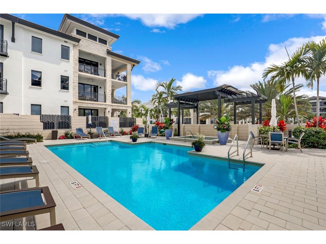 1035 3rd Avenue S #215 Naples FL 34102 226000085 image20