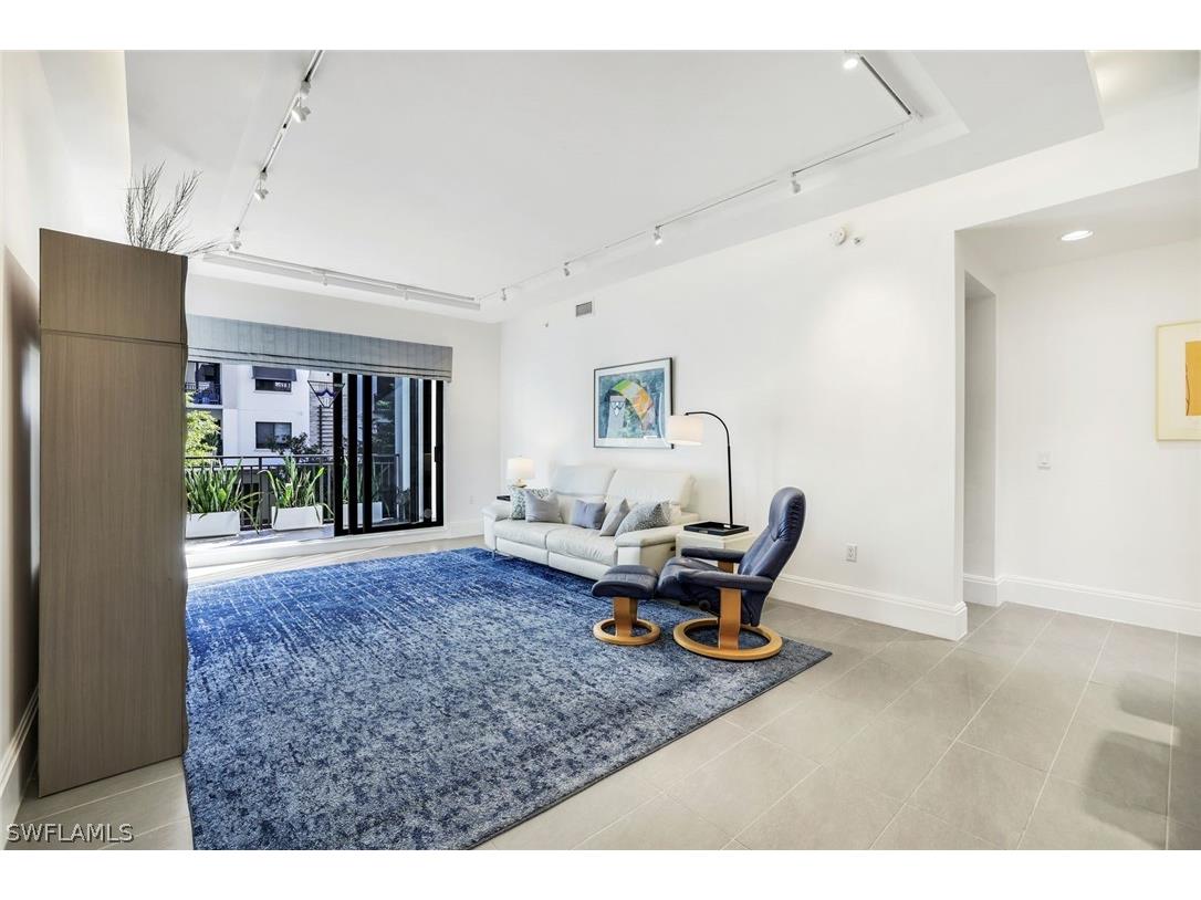 1035 3rd Avenue S #215 Naples FL 34102 226000085 image4