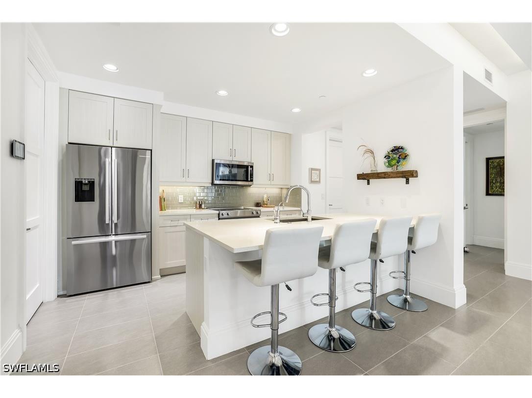 1035 3rd Avenue S #215 Naples FL 34102 226017844 image8