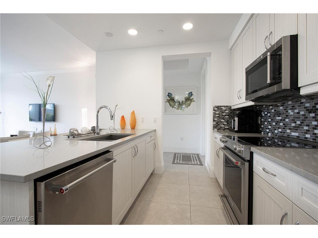 1035 3rd Avenue S #303 Naples FL 34102 225069813 image8