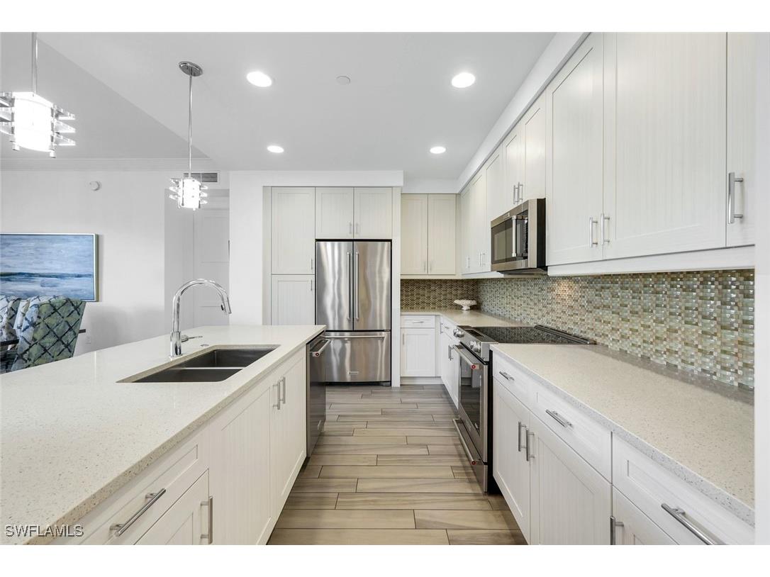 1035 3rd Avenue S #305 Naples FL 34102 226003852 image11