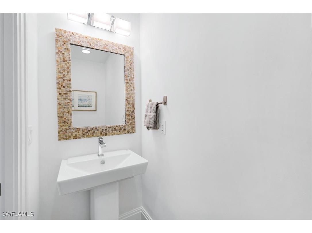 1035 3rd Avenue S #305 Naples FL 34102 226003852 image17