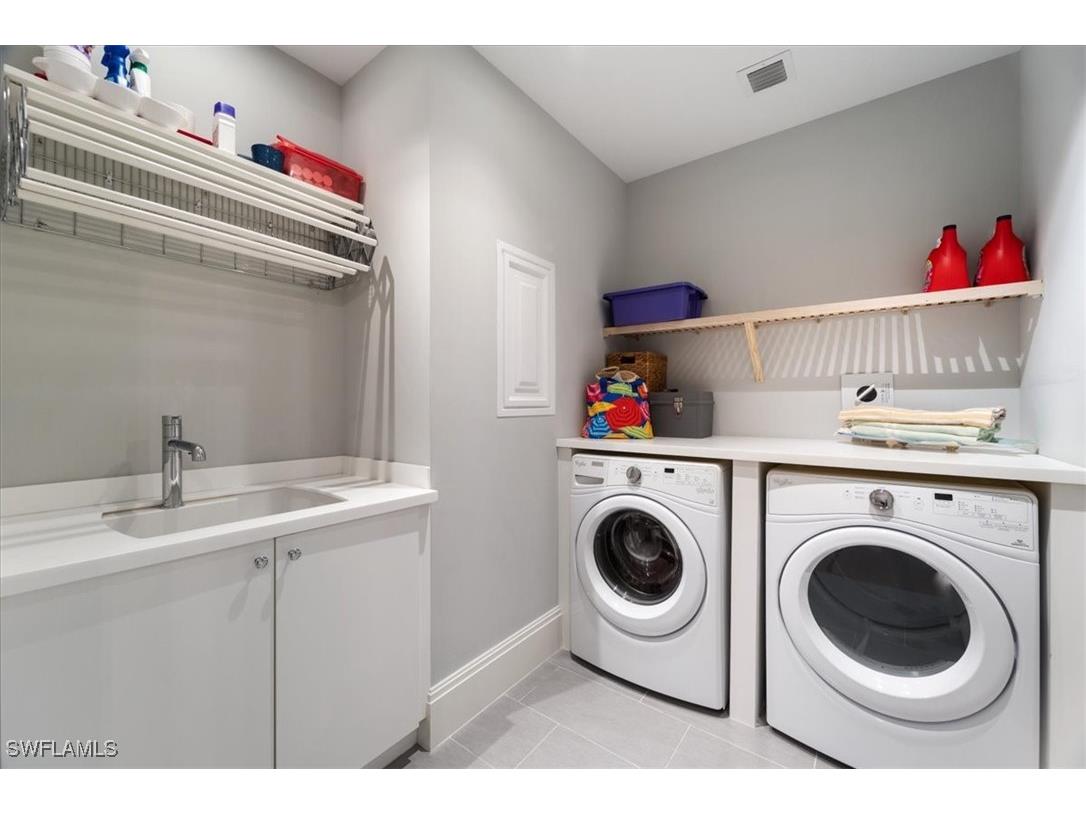 1035 3rd Avenue S #401 Naples FL 34102 225075758 image28