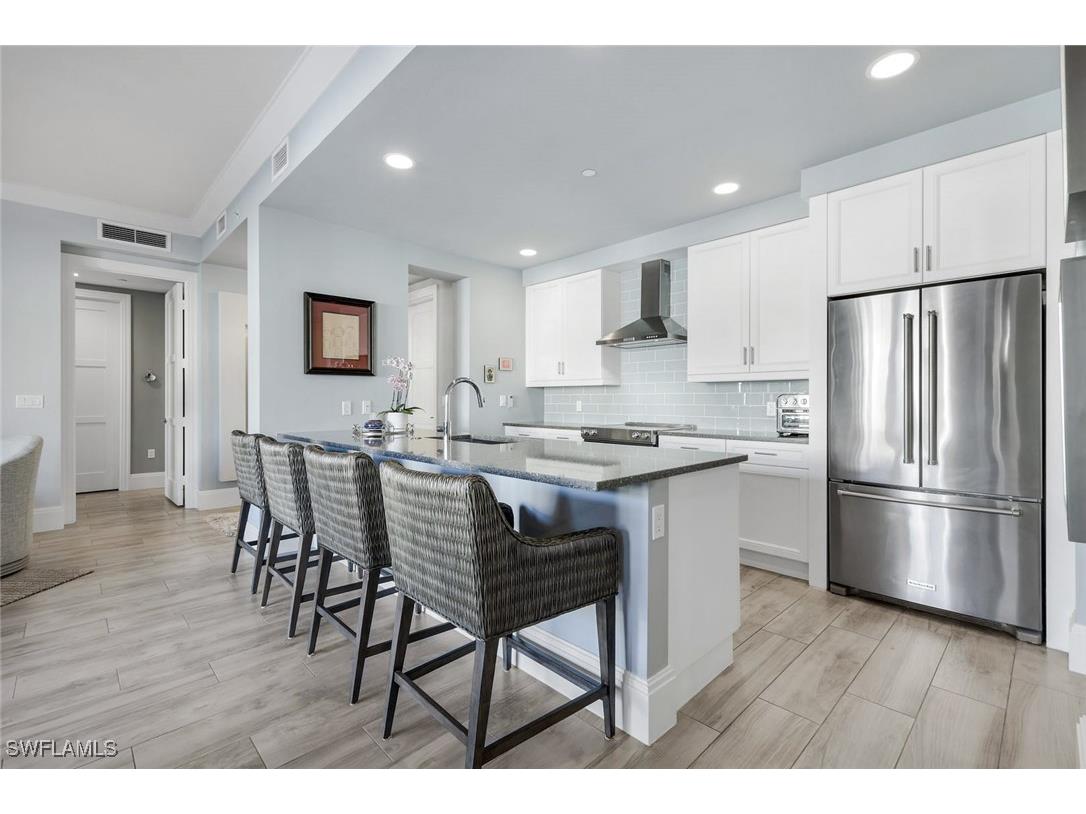 1035 3rd Avenue S #406 Naples FL 34102 226000387 image6