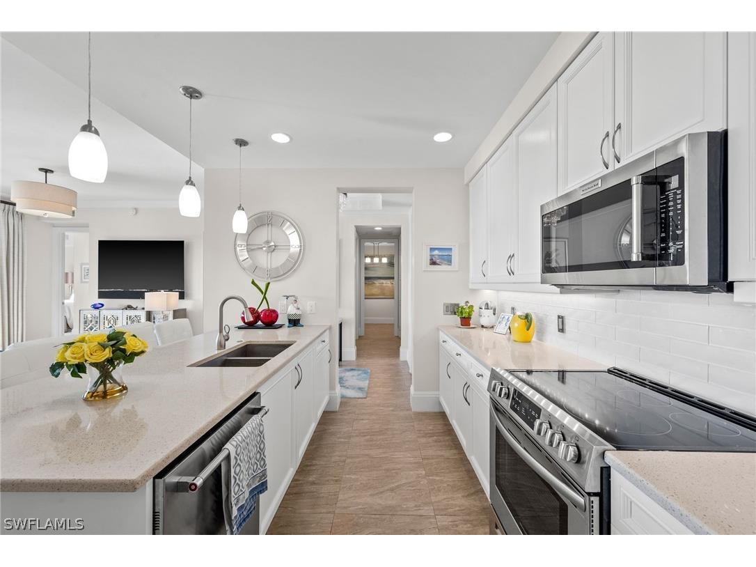 1035 3rd Avenue S #407 Naples FL 34102 226008681 image12