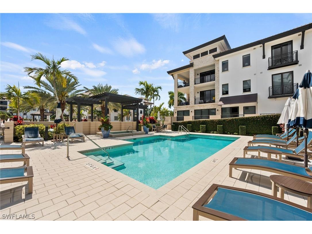 1035 3rd Avenue S #407 Naples FL 34102 226008681 image41