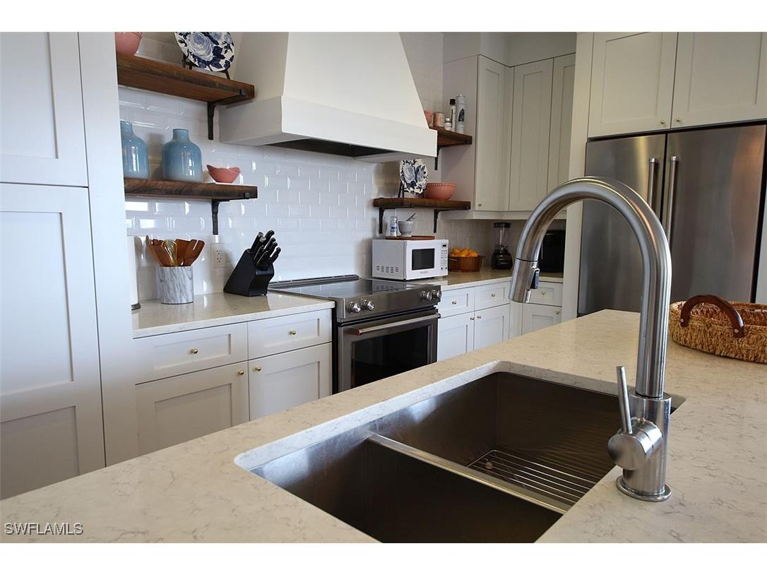 1035 3rd Avenue S #411 Naples FL 34102 225076633 image16