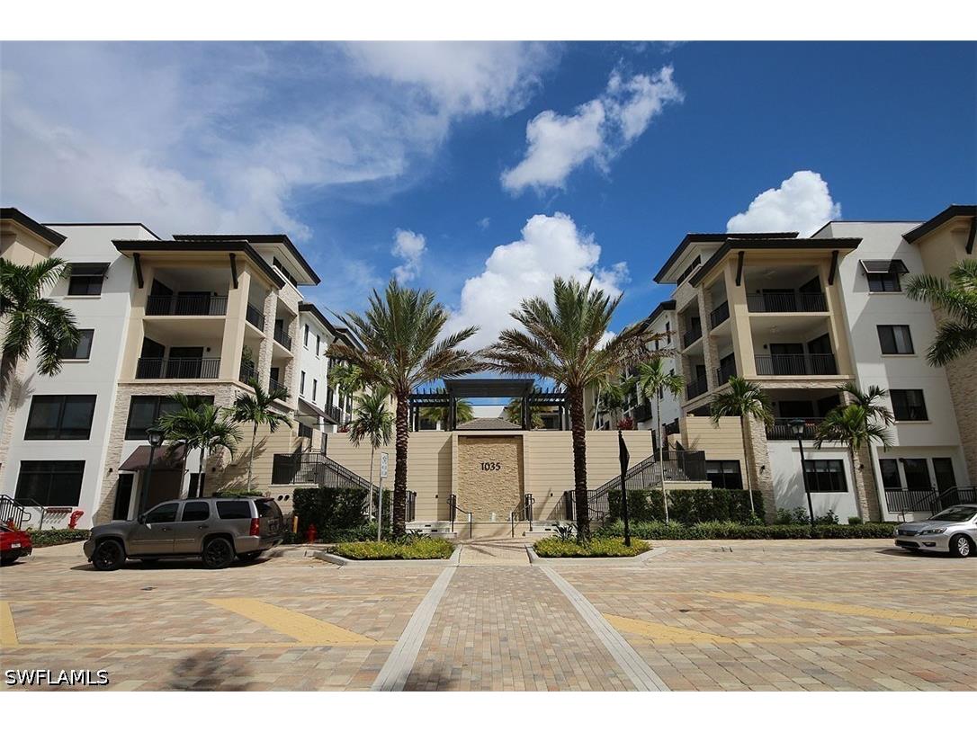 1035 3rd Avenue S #411 Naples FL 34102 226020182 image1