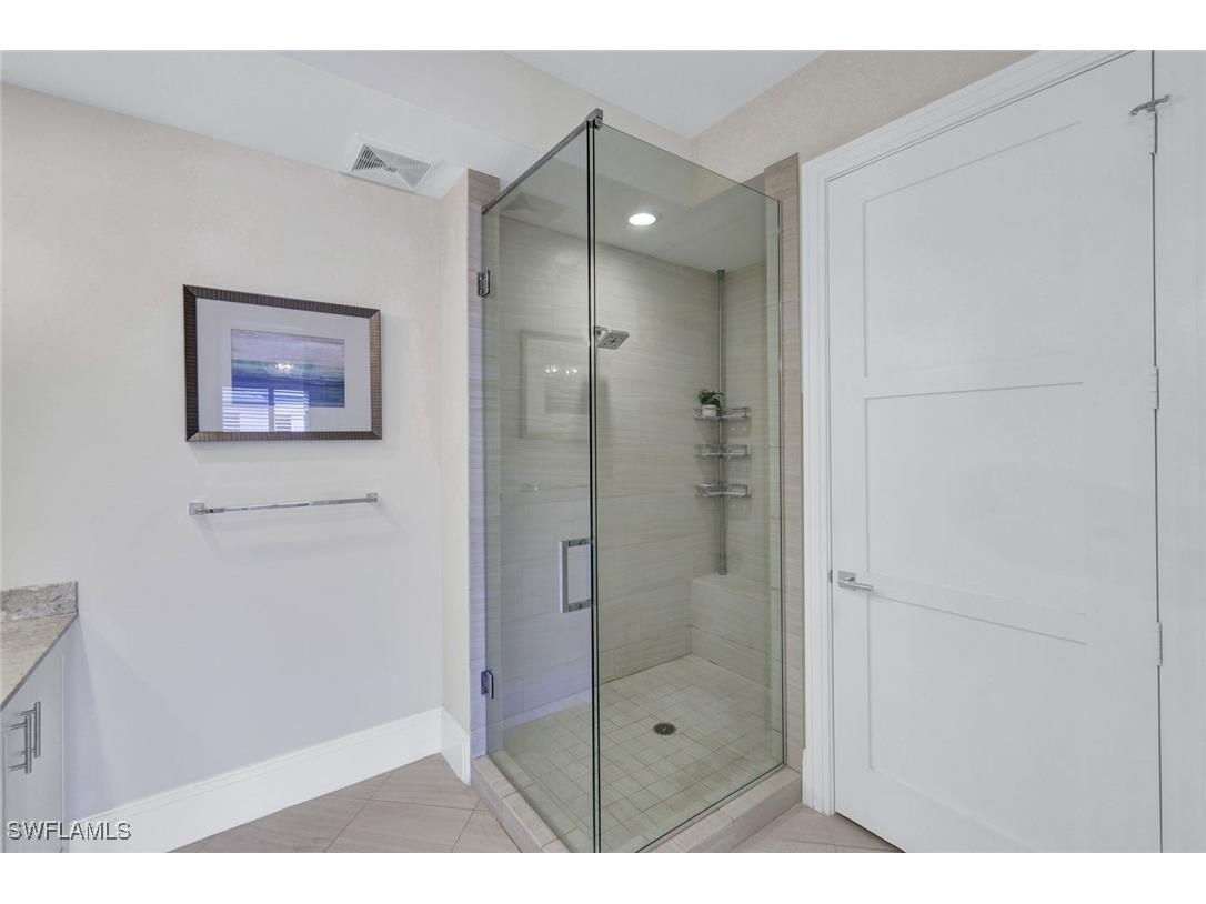 1035 3rd Avenue S #514 Naples FL 34102 225081756 image18