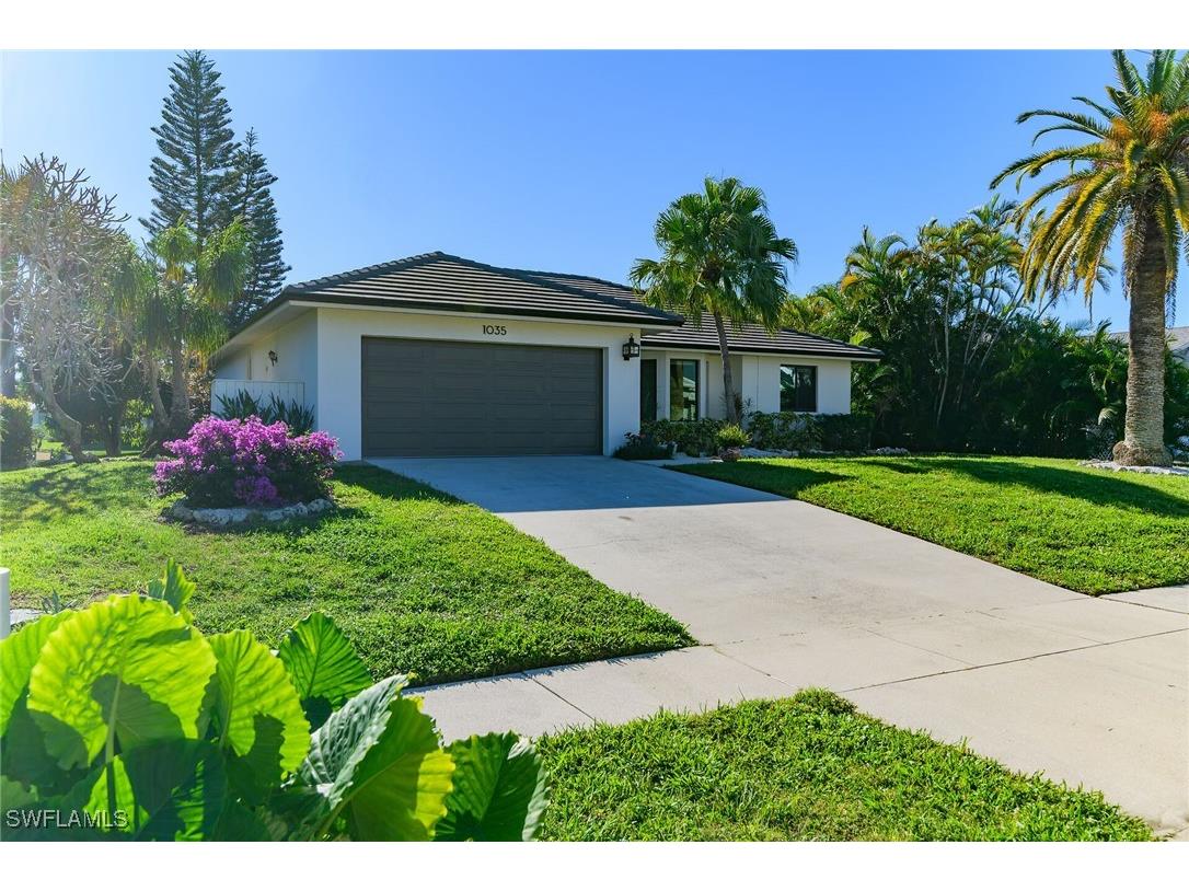 1035 Admiralty Court Marco Island FL 34145 226002625 image4