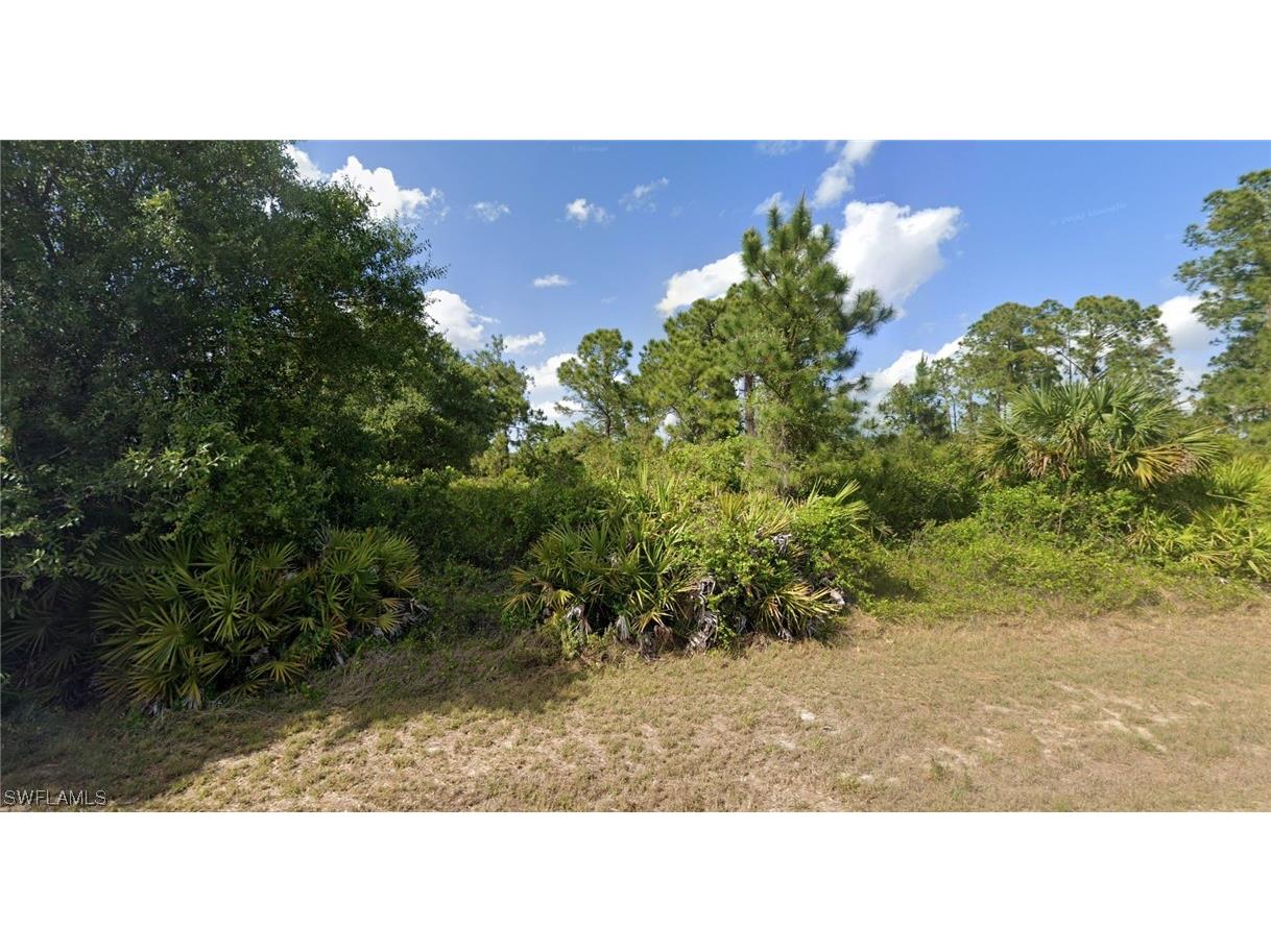 1035 Card Street E Lehigh Acres FL 33974 223081368 image1